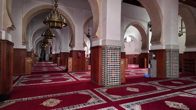 Traditional Moroccan Mosque Architecture &ndash; Ould El Hamra, Casablanca August 2, 2025

