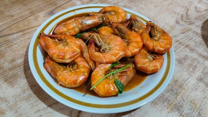 Sweet and sour of prawn