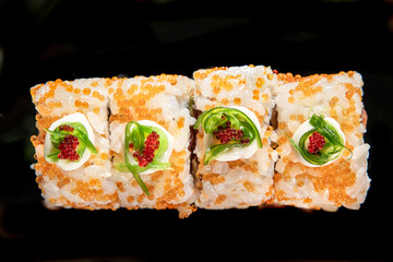 tartare mozzarella uova salsiccia formaggi contorni sushi frittatine ostriche tagliere pesce  insalata spigola orata salumi