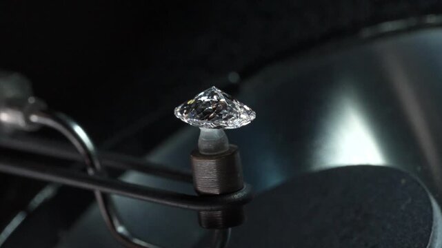 diamond manufacturing and microscop view of ready diamond finishing on micro view 