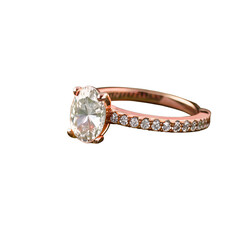 Exquisite Rose Gold Engagement Ring with Oval Diamond Brilliance
