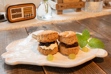 のほほんcafeボワジョリの全粒粉スコーン