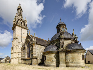 Enclos paroissial de Pleyben dans le département du Finistère - Bretagne