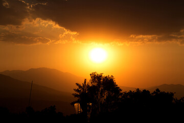 Atardecer en las montañas