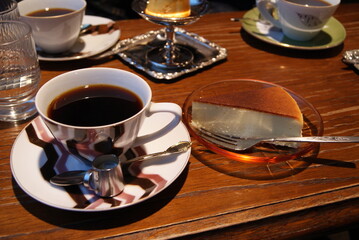 珈琲と濃厚プリンの至福のデザートセット
