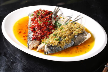 Chinese cuisine, Cantonese cuisine, double pepper fish head
