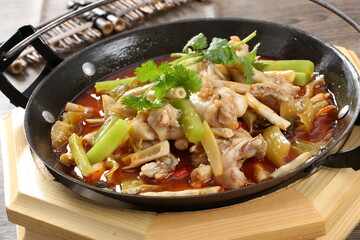 Chinese cuisine, Cantonese cuisine, hanging pot bullfrog