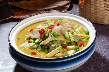 Chinese cuisine, Cantonese cuisine, salted meat, bean paste, bamboo shoots