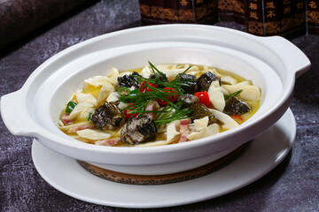 Chinese cuisine, Cantonese cuisine, salted meat, eels, winter bamboo shoots