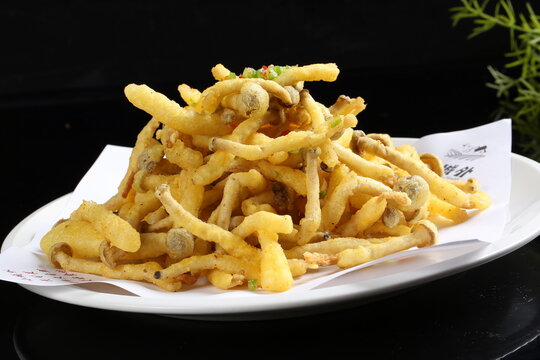 Chinese cuisine, Cantonese cuisine, salted egg yolk, white jade mushroom