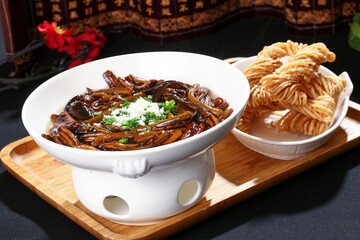 Chinese cuisine, Cantonese cuisine, Xiangyou eel silk pancake