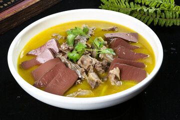 Chinese cuisine, Cantonese cuisine, Gushi goose chunks