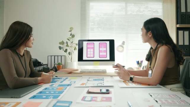 Teamwork Programers meeting for discussion data analysis for UX and UI programming for preparing for Generative AI Technology