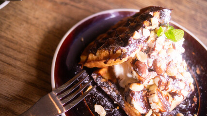 アーモンドワッフル