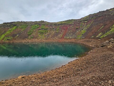Kerdi Krater mit Kratersee Island