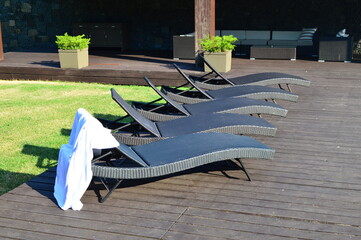 outdoor patio seating