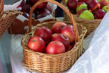 Basket of red apples in the market.