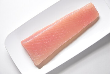 ビンチョウマグロの冊