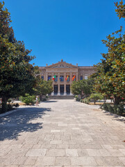 the palace in the park