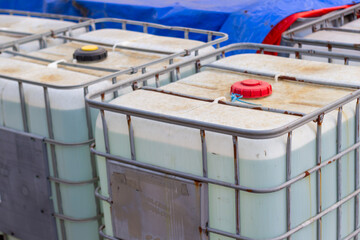 Intermediate Bulk Containers for Industrial Liquid Storage