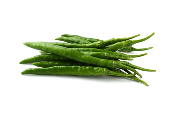 夏野菜　青唐辛子（青とうがらし, 青トウガラシ）白背景　コピースペースあり　Green chili peppers (green pepper,chile verde) white background, copy space available