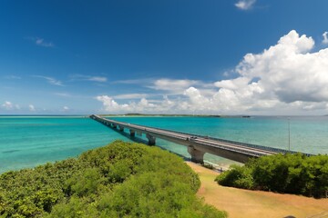 宮古島と池間島を結ぶ池間大橋