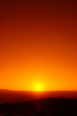 若草山から見る生駒山に沈む夕日