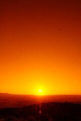 若草山から見る生駒山に沈む夕日