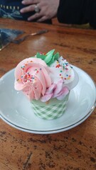 vanilla ice cream with whipped cream