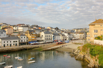 Fototapeta premium the picturesque port of Tapia de Casariego in Spain
