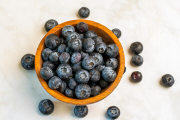  bowl  of blue berries