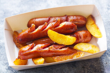 food truck sausage and chips