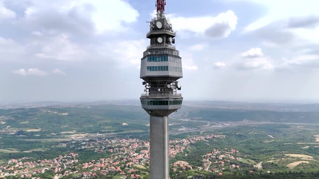 Slow side glide to the left around Avala Tower in Serbia