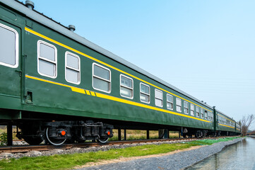 Green coaches, The vintage Chinese train