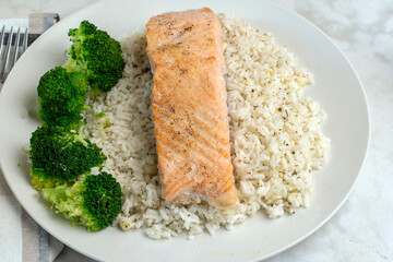 seasoned  salmon  with rice and broccoli