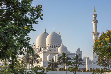 Sheikh Zayed Grand Mosque, Abu Dhabi. Symbol of Spirituality and Cultural Heritage. 