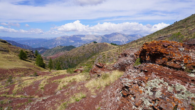 Paysage in rouge a Barrot 3
