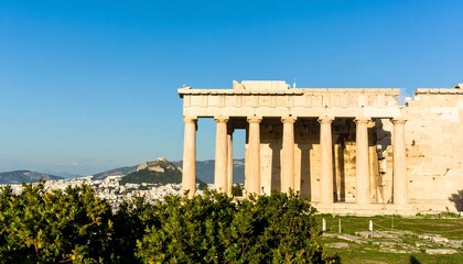 Fototapeta premium Ancient temple facade with city view