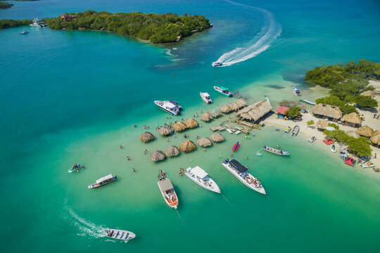 Cholon, Islas del Rosario y Bar&uacute;