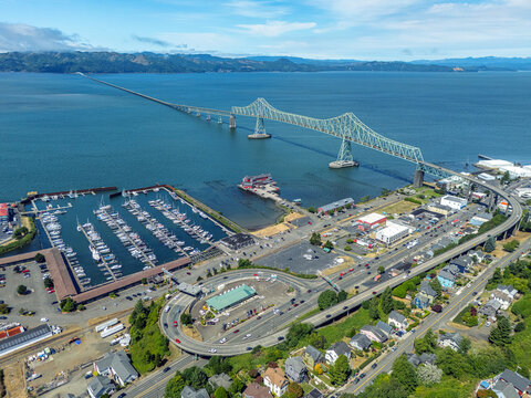 Astoria Megler Bridge Columbia river Pacific Northwest
