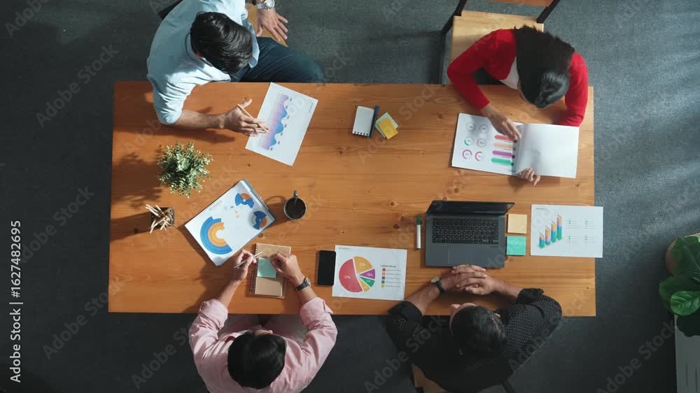 Poster top down view of business woman explain and present financial chart. diverse group discuss and liste