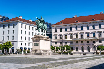 Fototapeta premium Statue of Maximilian Churfuerst Von Bayern. Wittelsbacher Square Munich, Germany