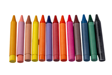  A set of crayons in various colors, arranged neatly on a Transparent background PNG