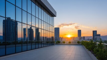 Fototapeta premium Modern Urban Skyline at Sunset with Reflection on Glass