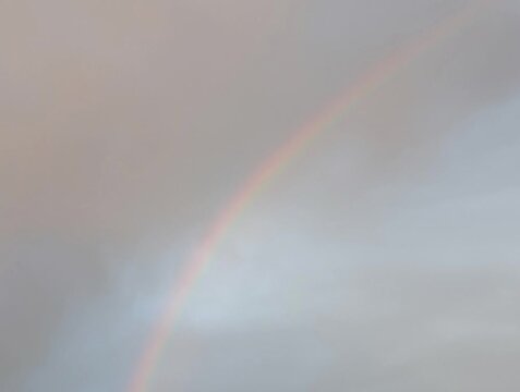 Arcobaleno dopo la pioggia in Agosto