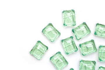 Gel ball laundry detergent, detergent capsule pods