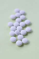 White round anti-inflammatory tablets