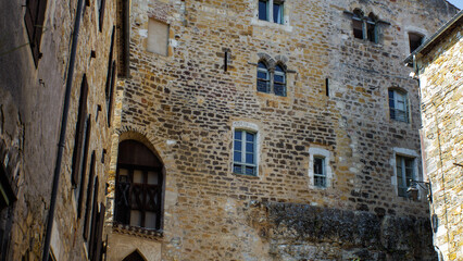 Village de Puy l'Évêque, dans le département du Lot