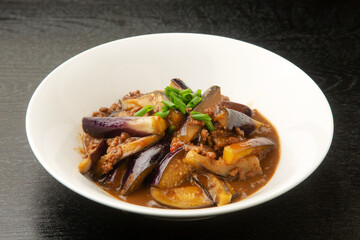 茄子の肉味噌炒め