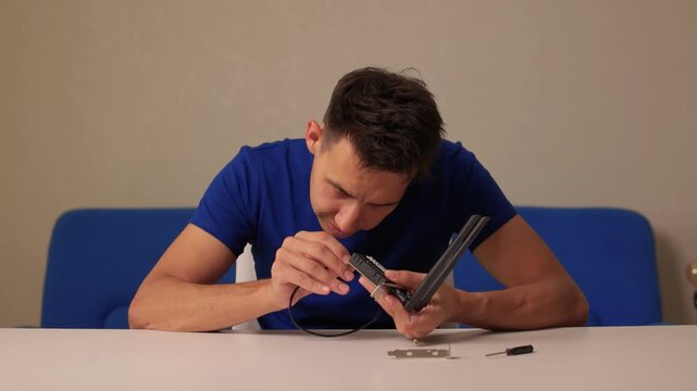 Installed in the system unit of the computer i adherent - transmitter for wireless network WIFI